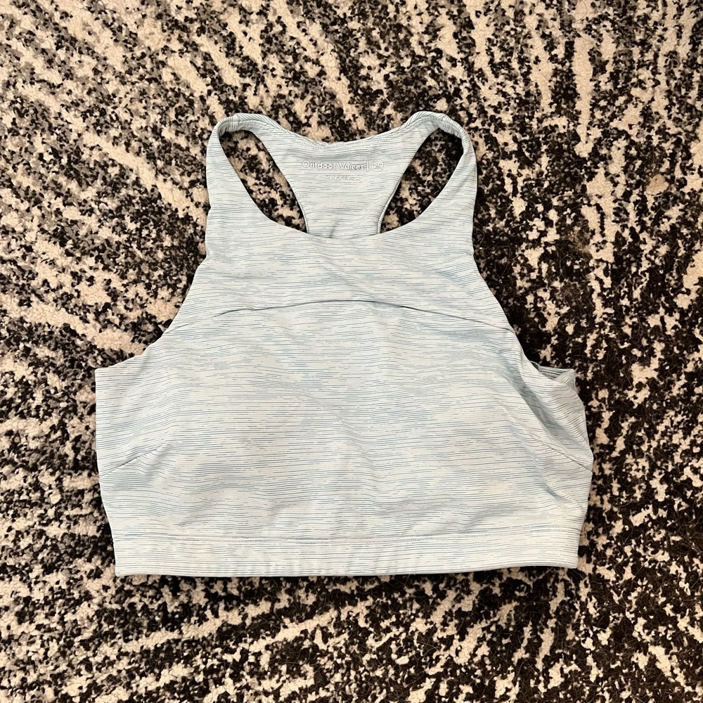 Outdoor Voices Move Free Crop Top - Glacier